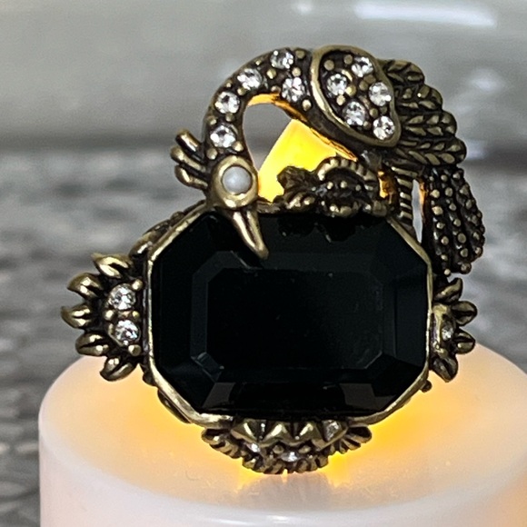 Heidi Daus “Magnificent Messenger” Crane Swarovski Crystals size 10 ring - Picture 11 of 12